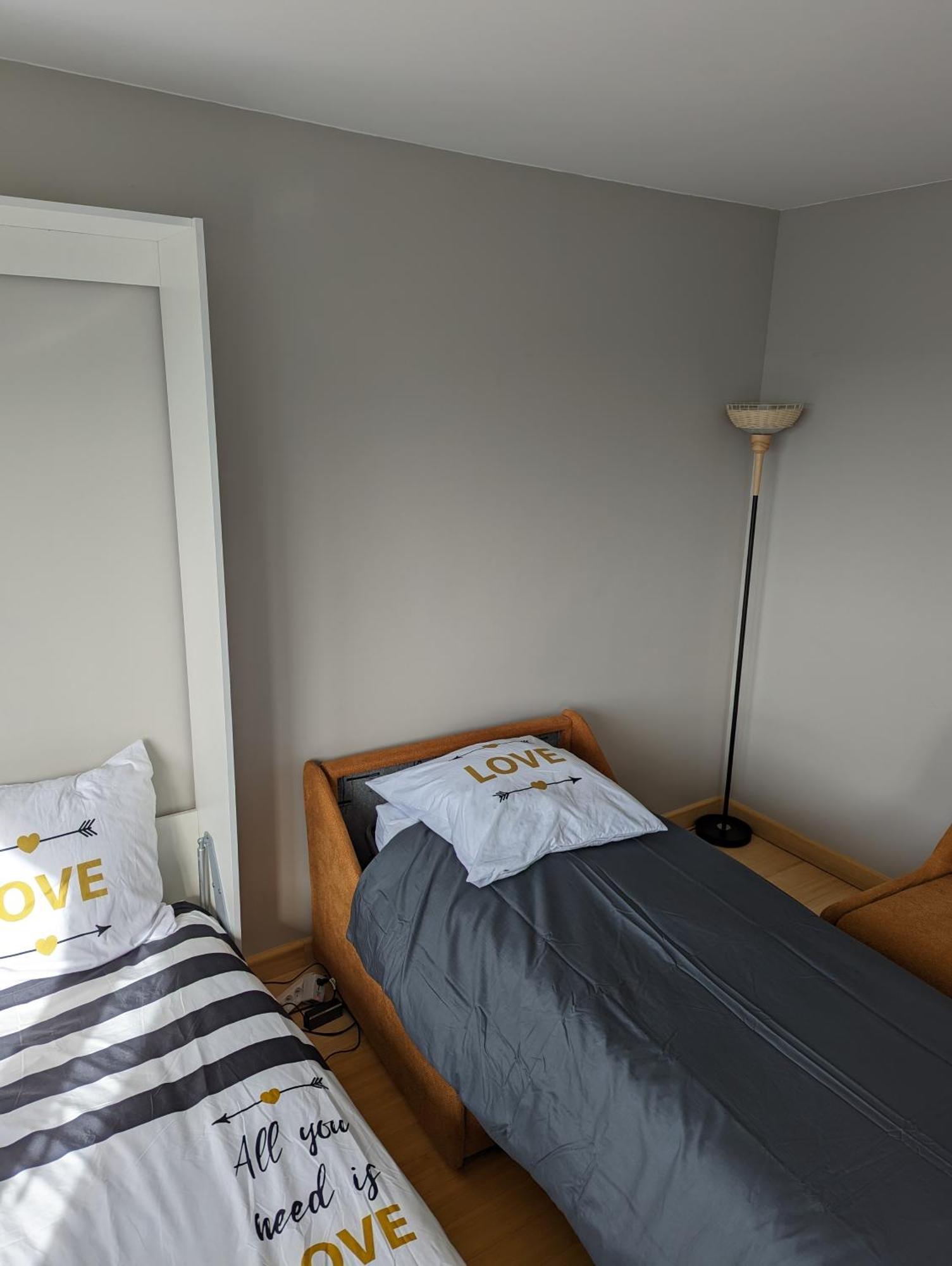 Charming Studio With Eiffel View Париж Екстер'єр фото